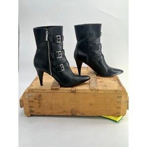Michael Kors Women's Black & Gold Buckle Ankle heel Boots Size 8.5 - Stylish
